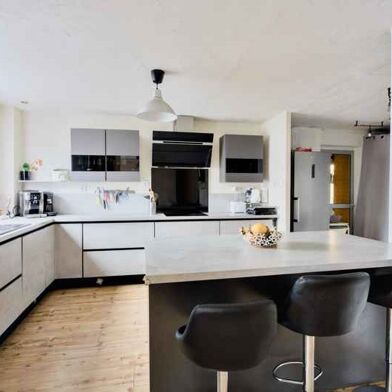 Maison 11 pièces 348963 €