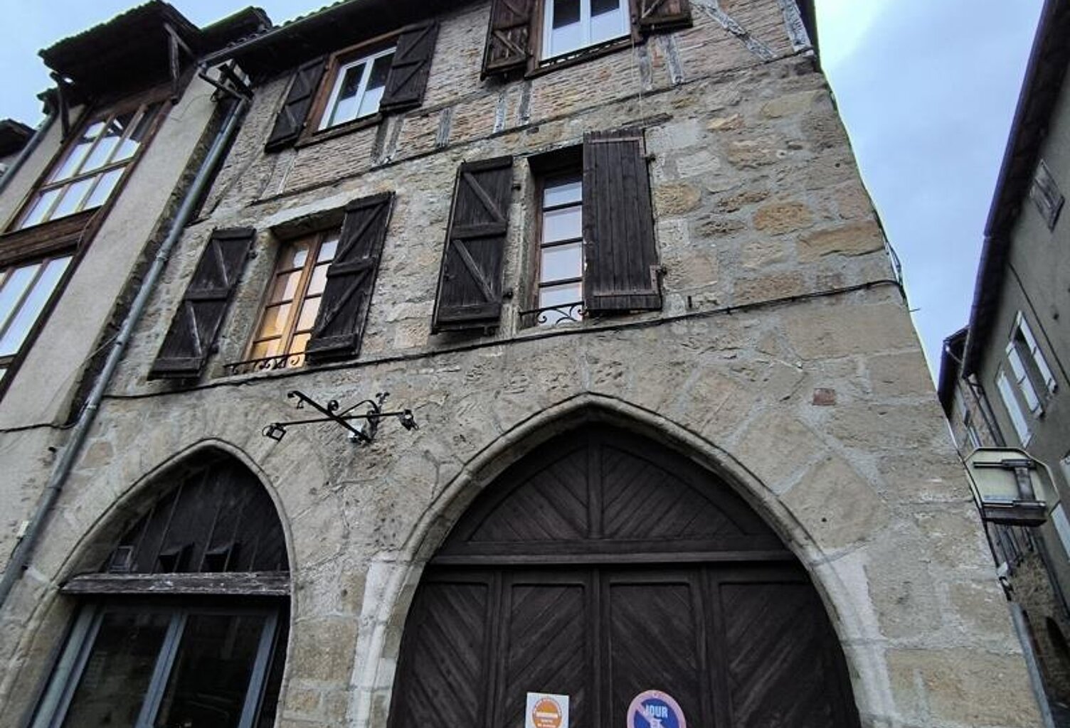 Vente immeuble   Figeac (46100) — photo 1