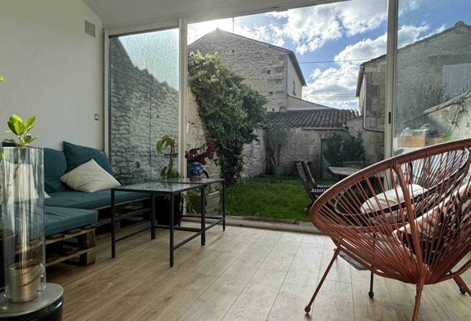 Maison de ville de 3 pièces principales — photo 1