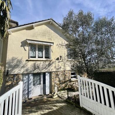 Maison 8 pièces 148400 €