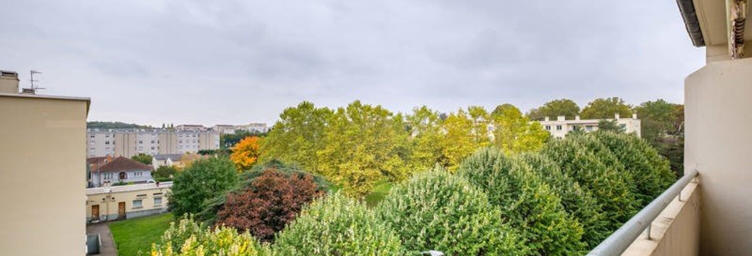 Appartement 4 Pièces 62 m² à vendre à Bron (69500)