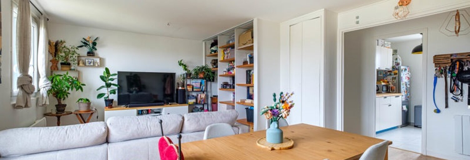 Appartement 4 Pièces 62 m² à vendre à Bron (69500)
