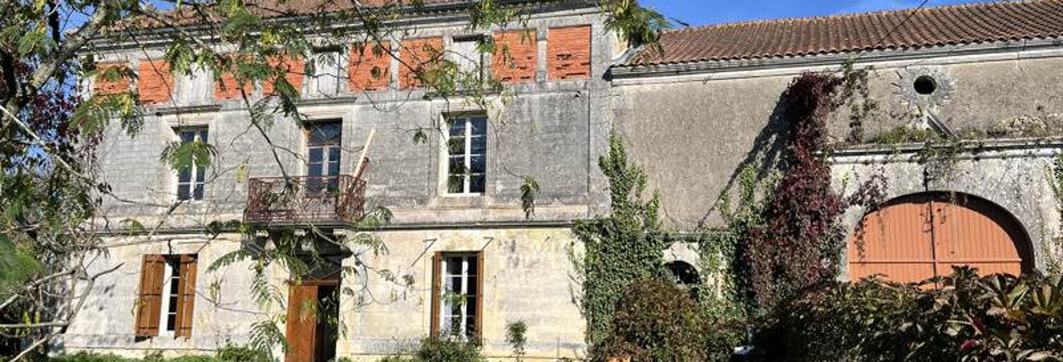 Maison 5 Pièces 177 m² à vendre à Écuras (16220)