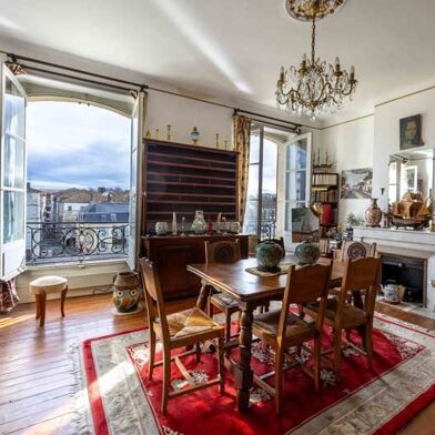 Appartement 3 pièces 296500 €