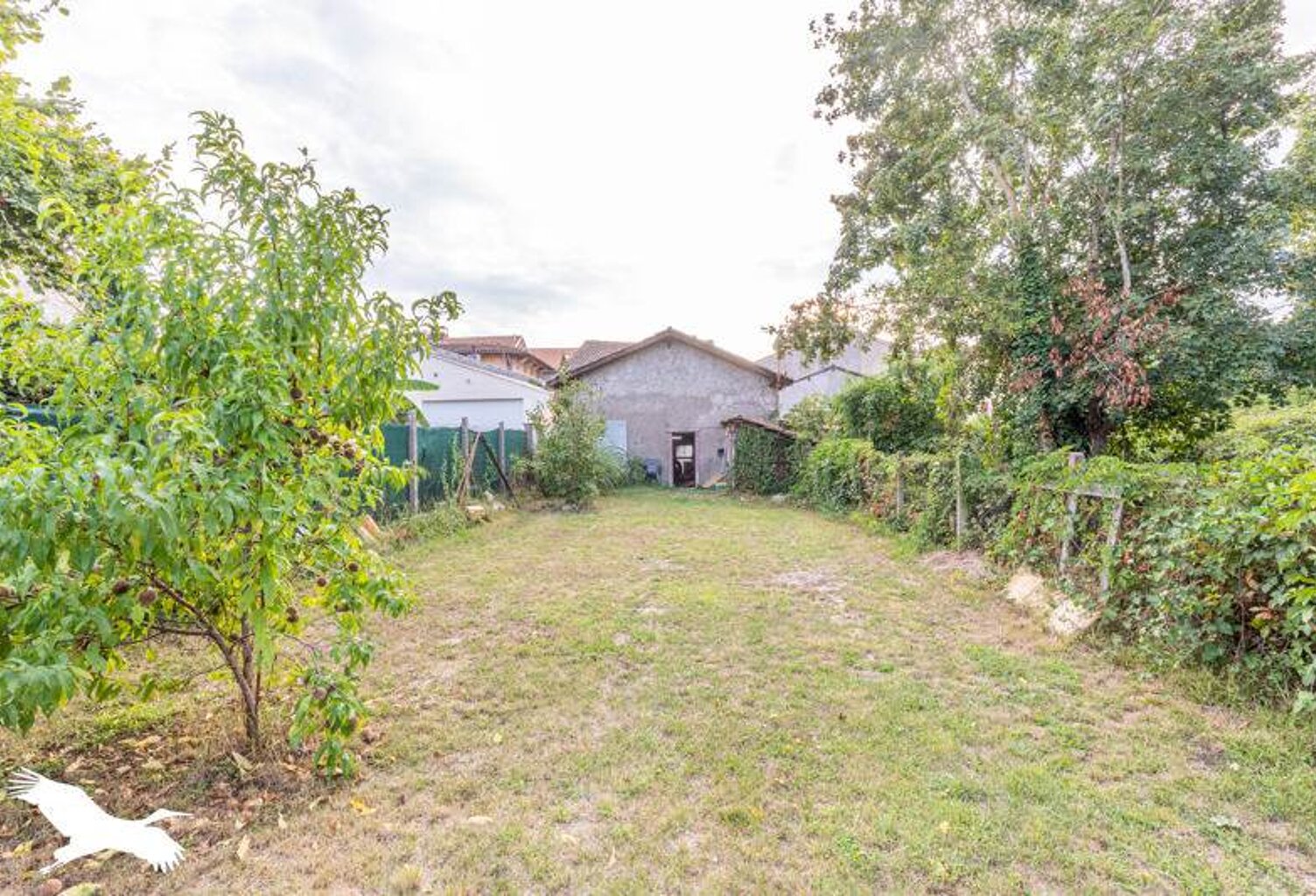 Maison en pierre de 7 pièces principales — photo 1