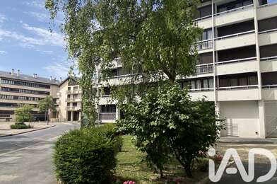 Appartement 5 pièces 275000 €