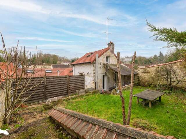 Maison de ville de 4 pièces principales — photo du bien
