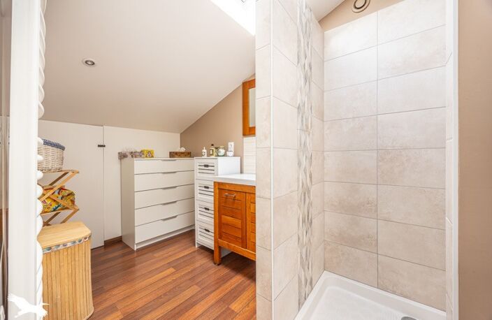 Maison en pierre de 7 pièces principales — photo 5