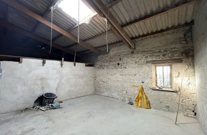 Grange de 2 pièces principales — photo 2