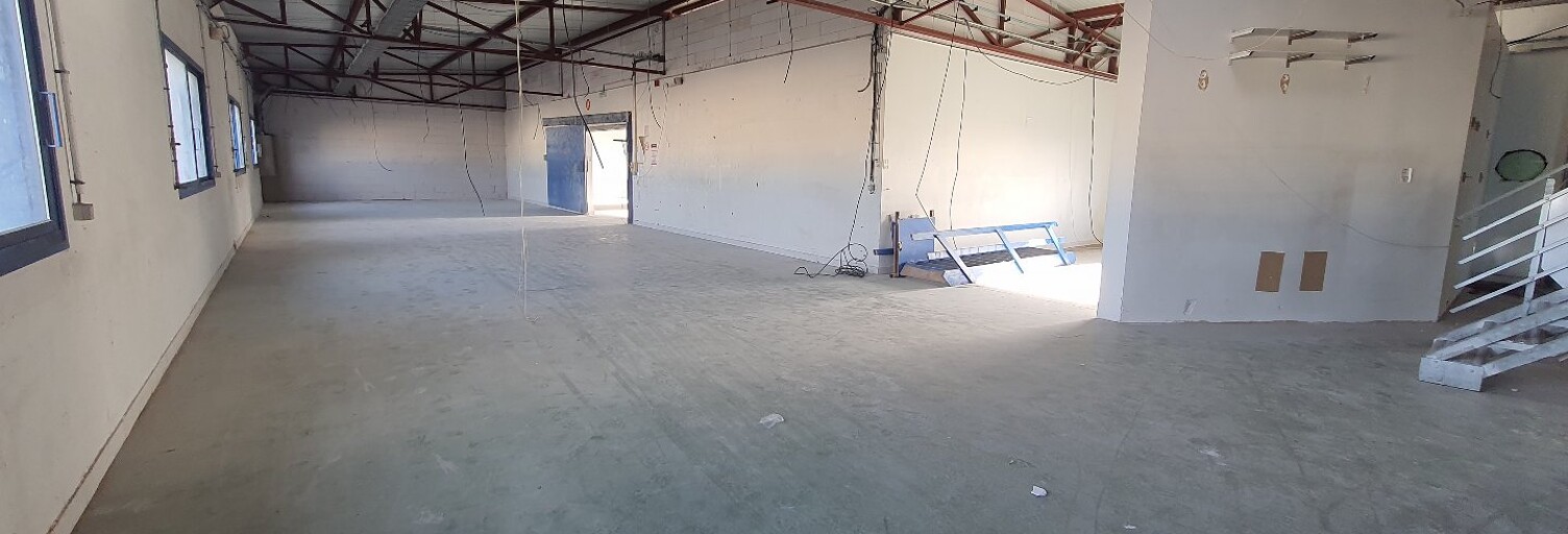 Commerce  1115 m² à louer à Mauguio (34130)