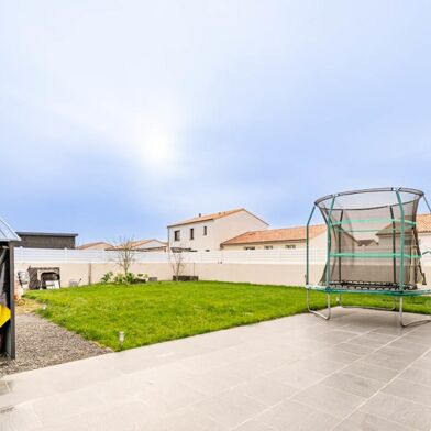 Maison 4 pièces 272896 €