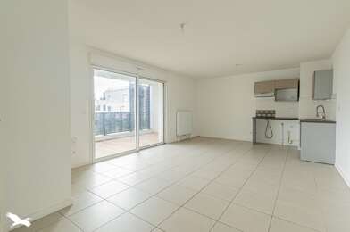 Appartement 3 pièces 234300 €
