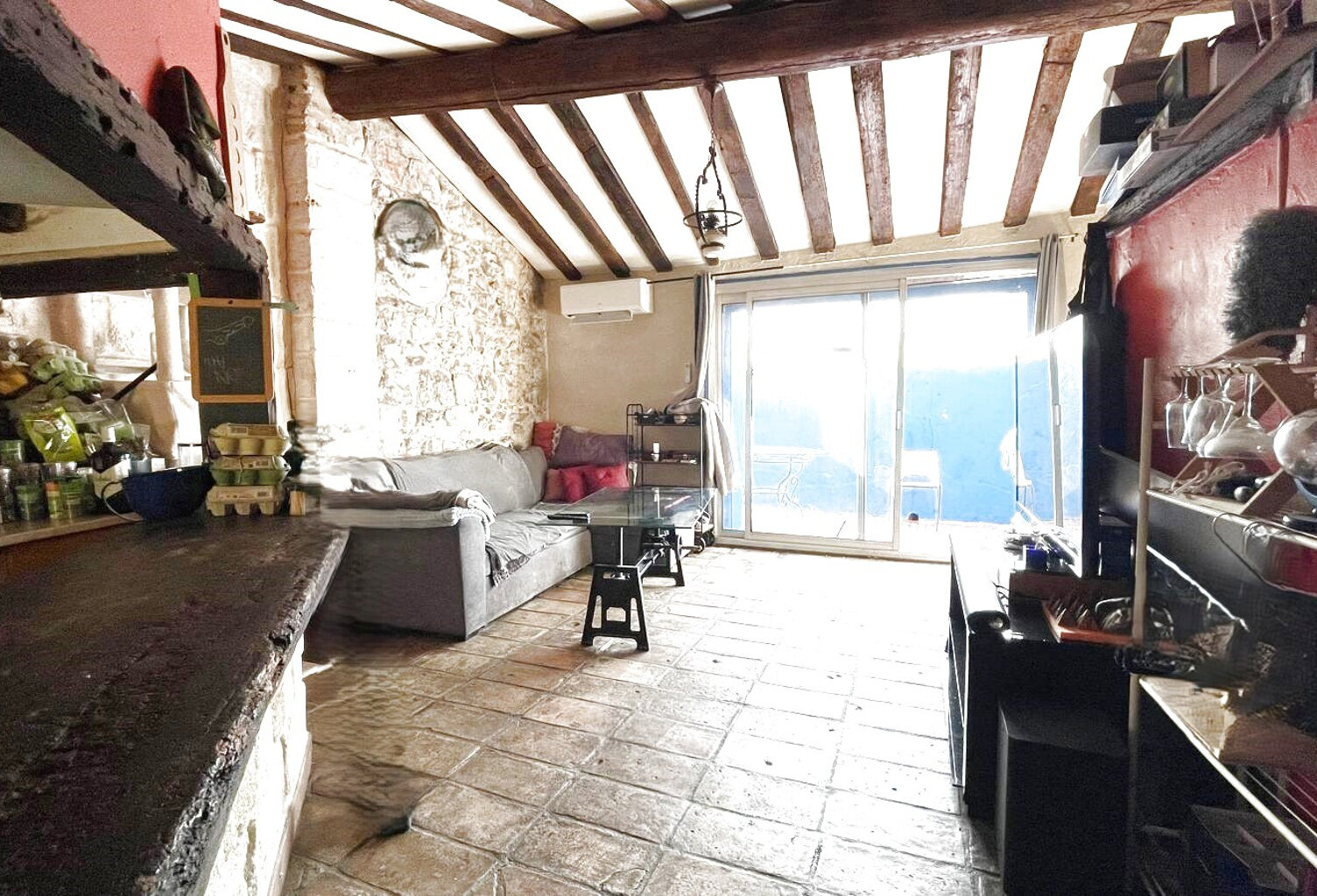 Investisseur Maison d'habitation avec commerce et appartement AIGUES MORTES — photo 1