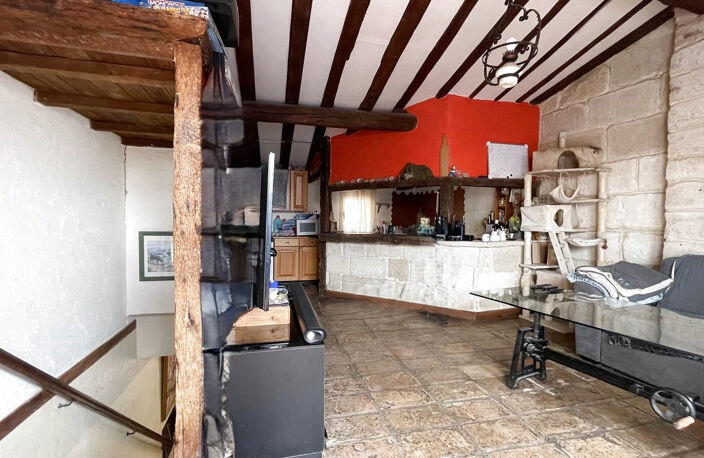 Investisseur Maison d'habitation avec commerce et appartement AIGUES MORTES — photo 3