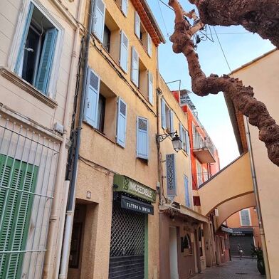 Appartement 2 pièces 705 €