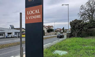 Commerce  125 m² à vendre à Limas (69400)