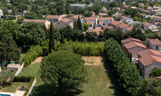 Terrain  1200 m² à vendre à Saint-Rémy-de-Provence (13210)