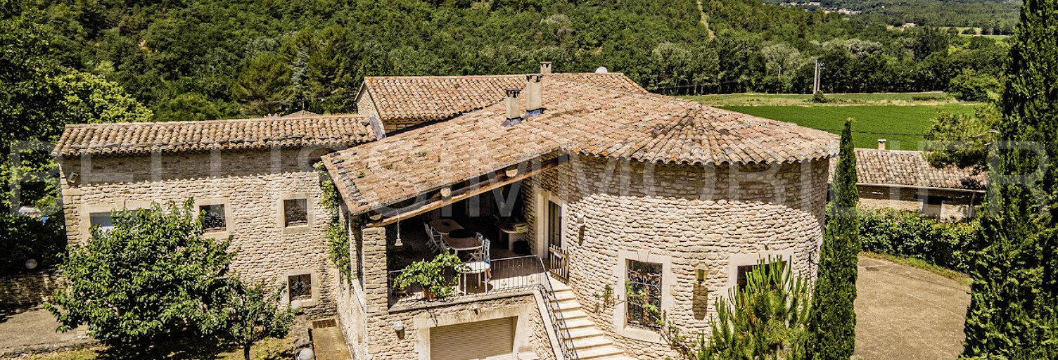 Maison 5 Pièces 355 m² à vendre à Ménerbes (84560)