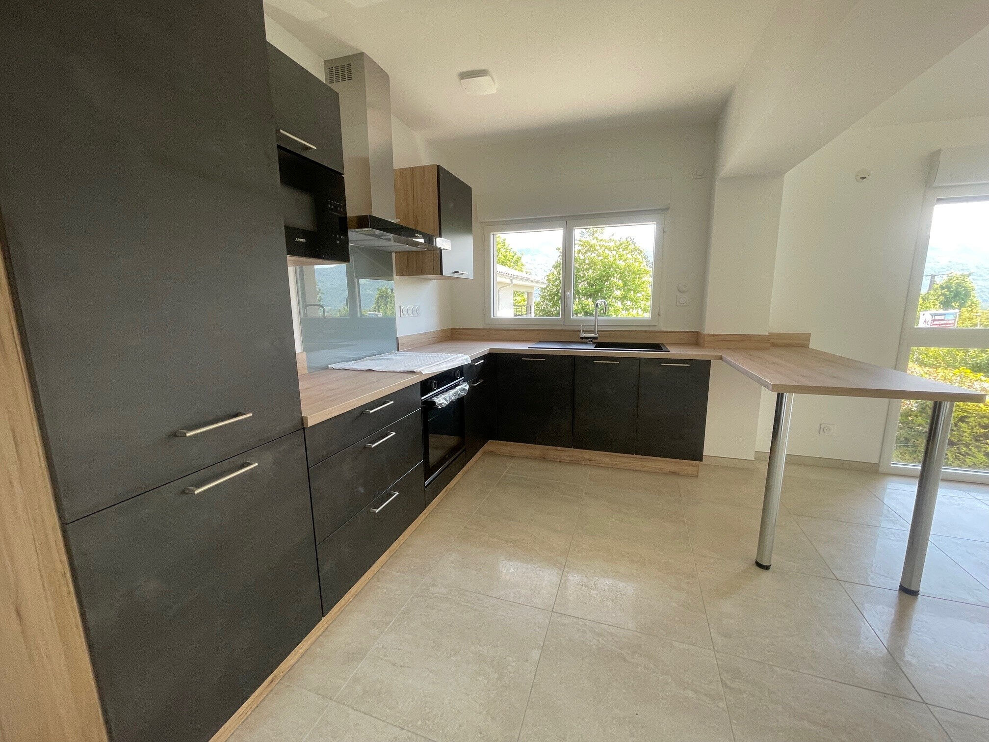 Appartement  T4 à louer Saint-Ismier 38330