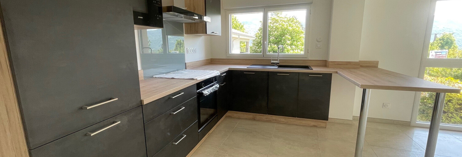 Appartement 4 Pièces 97 m² à louer à Saint-Ismier (38330)