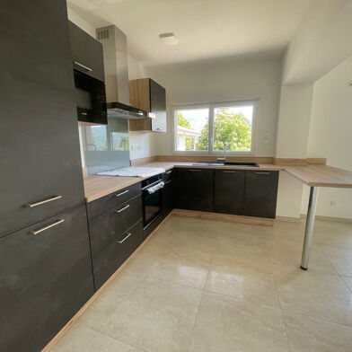 Appartement 4 pièces 1490 €