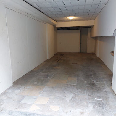 Garage  118800 €