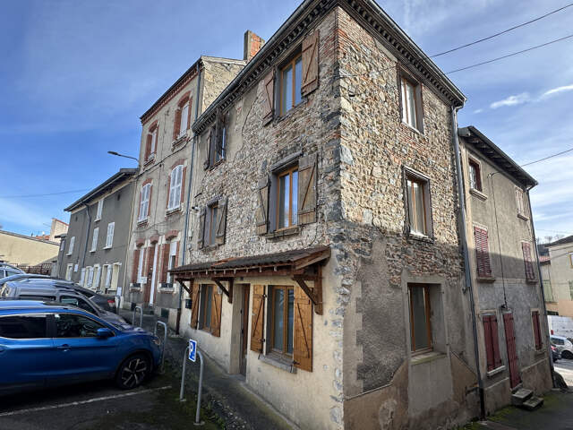 Maison de village avec cave — photo du bien