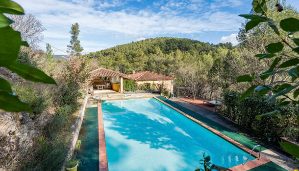 Villa / Maison 5 pièces  à vendre Auriol 13390