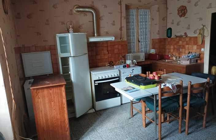 Maison de plain pied sur un terrain de 514 m2 à proximité des commerces et écoles — photo 3