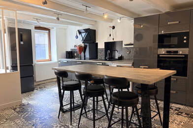 Maison 6 pièces 320000 €