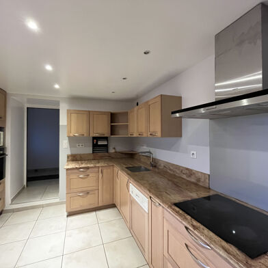 Maison 5 pièces 1105 €