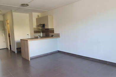 Appartement 2 pièces 604 €