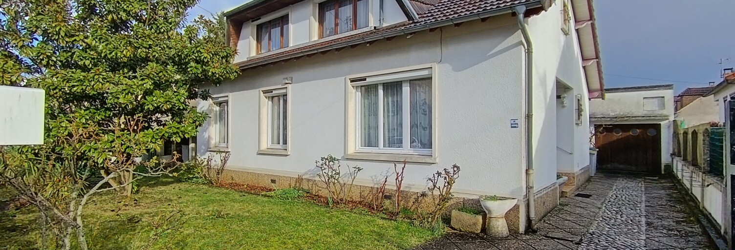 Maison 7 Pièces 106 m² à vendre à Combs-la-Ville (77380)