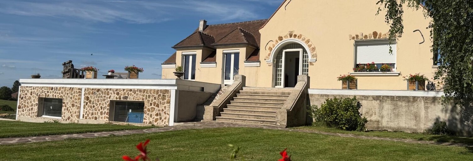 Maison 8 Pièces 385 m² à vendre à Château-Thierry (02400)