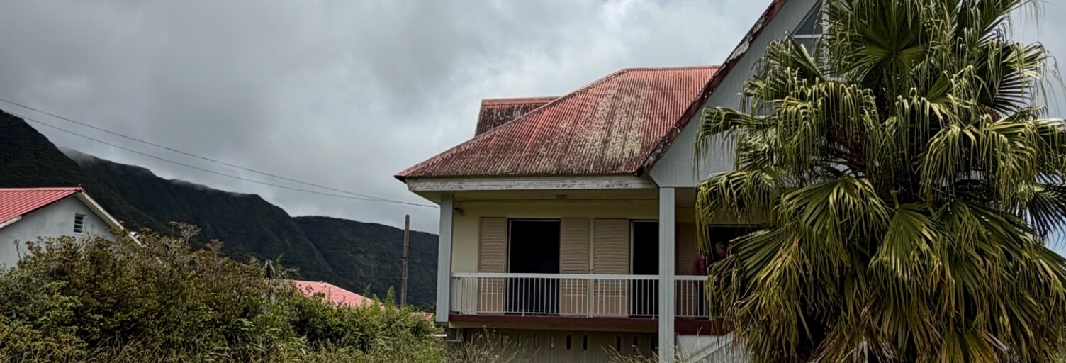 Maison 10 Pièces 250 m² à vendre à La Plaine-des-Palmistes (97431)