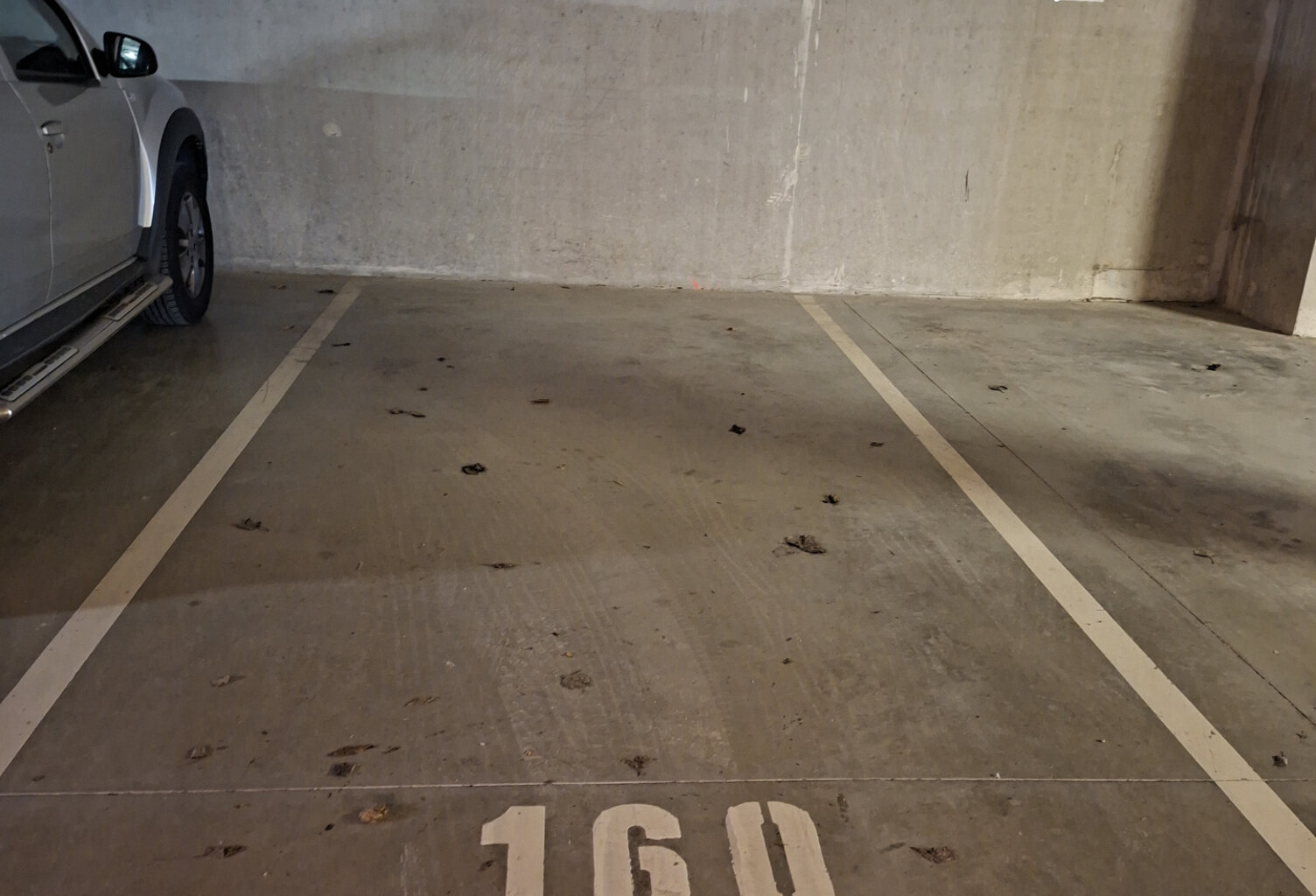 Place de parking en sous-sol — photo 1