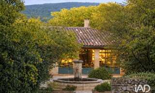 Commerce  170 m² à vendre à Grignan (26230)