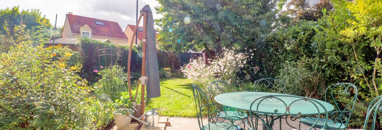 Maison 8 Pièces 156 m² à vendre à Magny-les-Hameaux (78114)