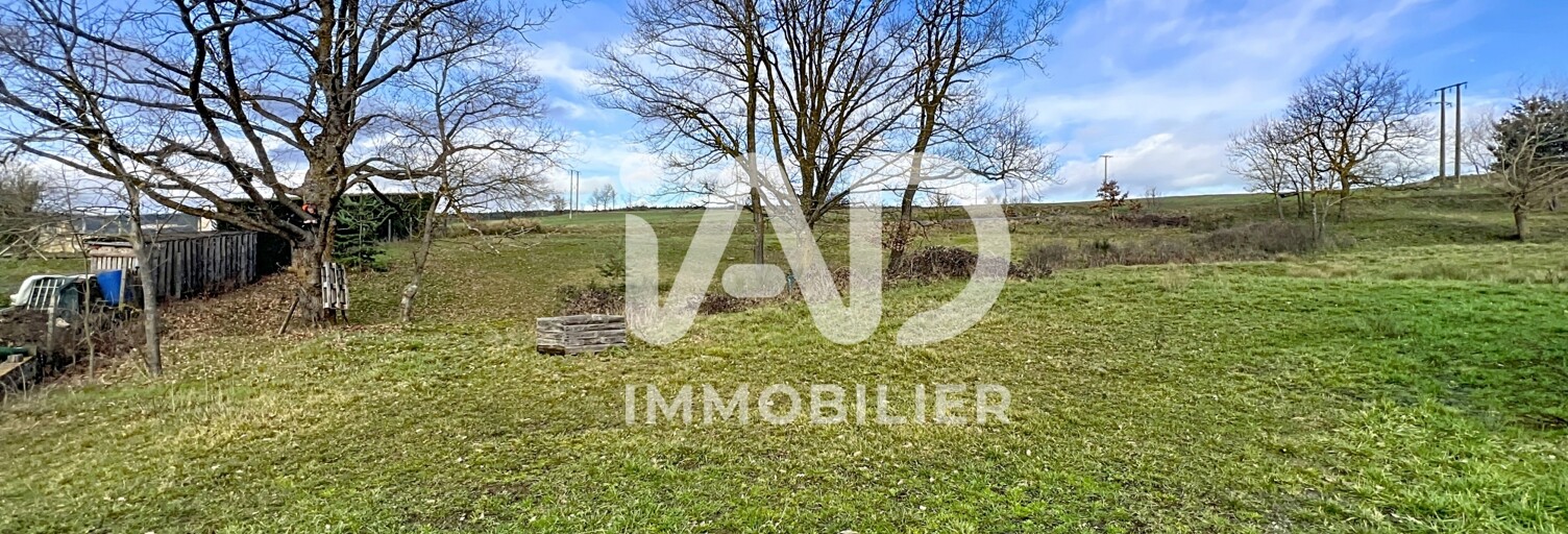 Terrain  1293 m² à vendre à Saint-Germain-Laprade (43700)