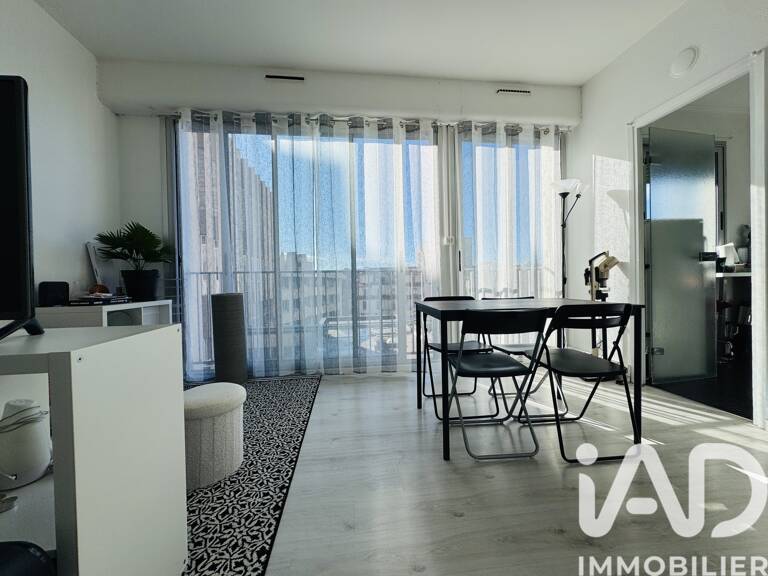 Vente Studio 1 pièce — photo 1