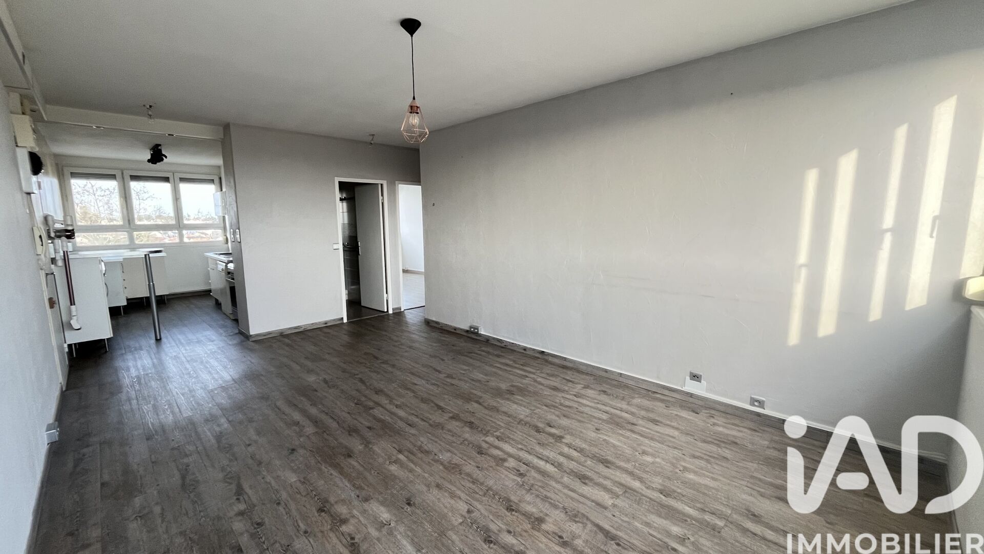 Vente Appartement 3 pièces - Photo 2