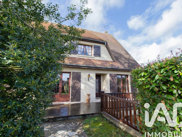 Vente Maison/villa 9 pièces — photo 1