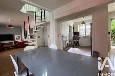 Appartement 4 pièces 399000 €
