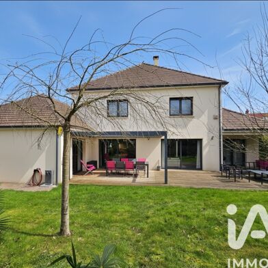 Maison 7 pièces 999000 €