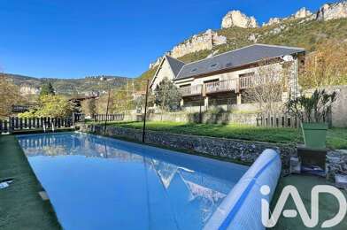 Maison 7 pièces 556000 €