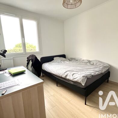 Appartement 1 pièces 550 €