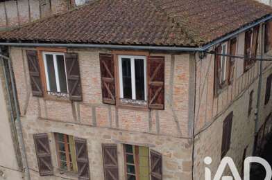 Immeuble  231600 €