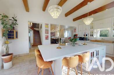 Maison 8 pièces 395000 €