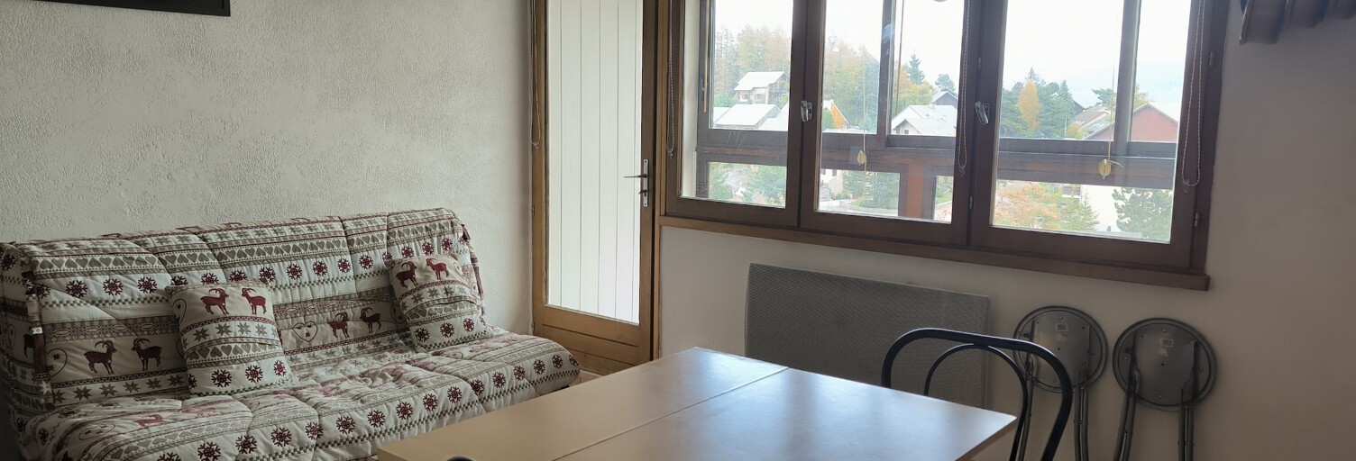 Appartement 2 Pièces 26 m² à vendre à Laye (05500)