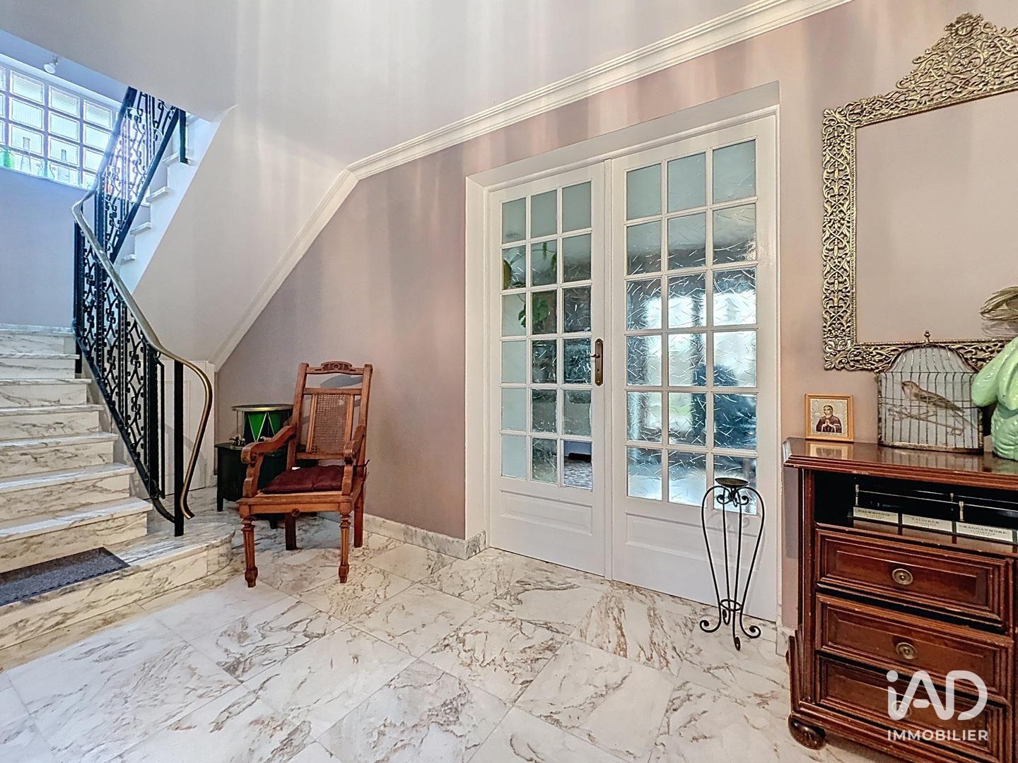 Vente Maison/villa 7 pièces - Photo 2
